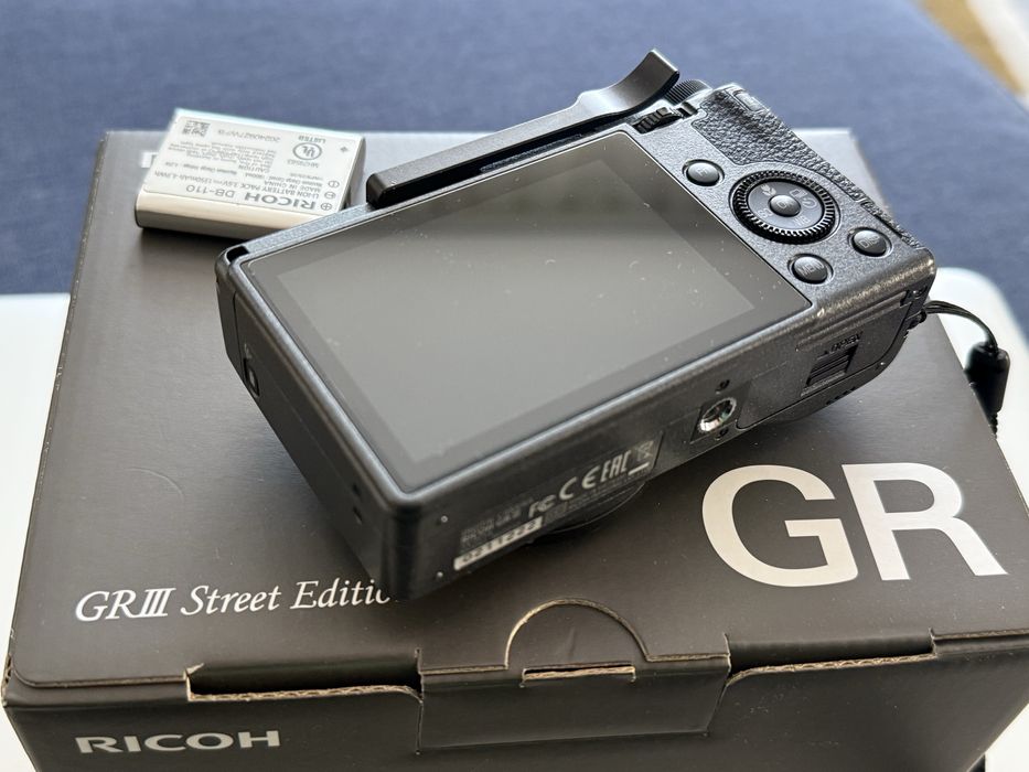 Ricoh GR 3. Camera foto Ricoh.