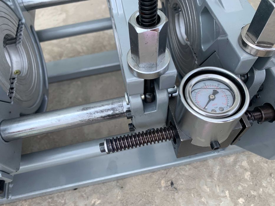 Aparat de sudura cap la cap manual cu manometru HD-LG160