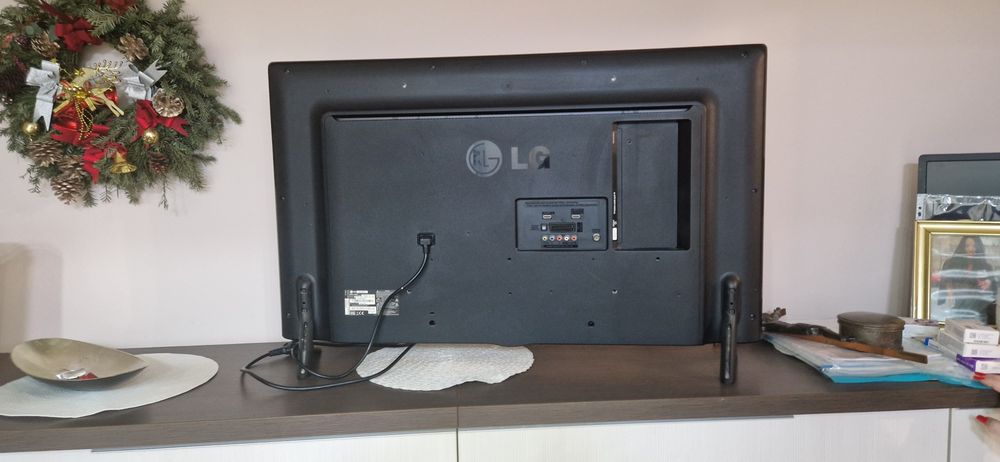 Televizor LG diagonala  110