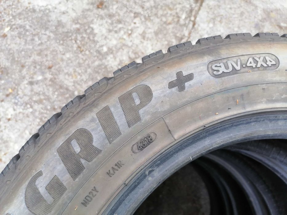 225/65/17 4бр.Goodyear Зимни гуми