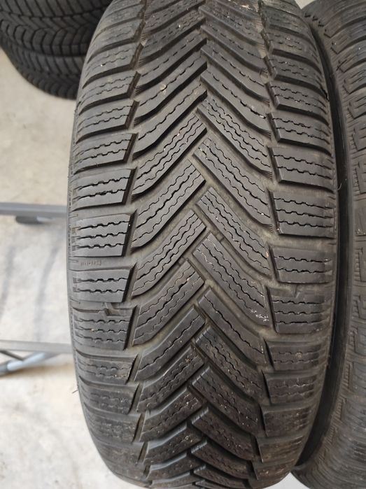 215/55/17 Michelin
