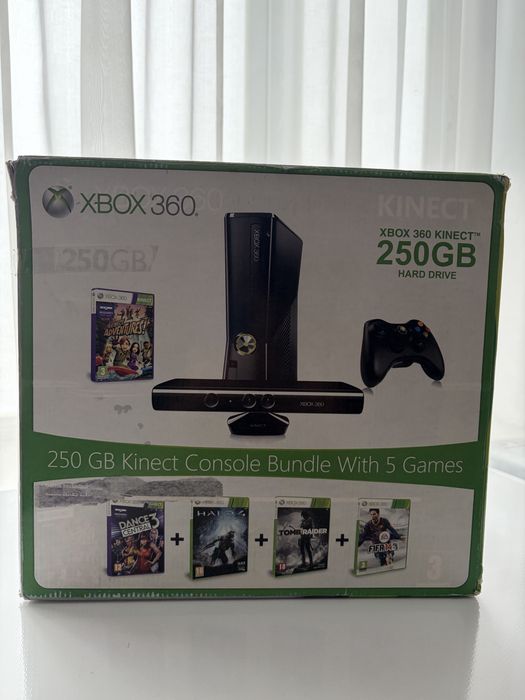 Продам Xbox в отличном состоянии