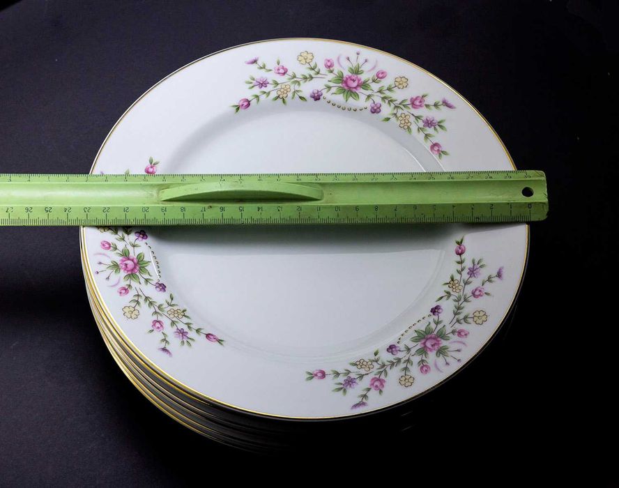 Комплект тарелок с Полевыми цветами. MS CHINA JAPAN (Старая Япония)