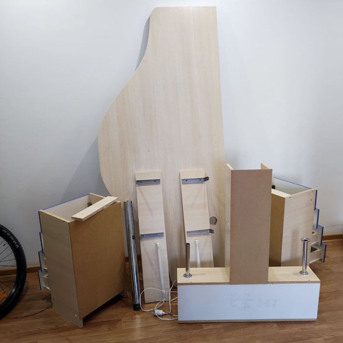 Детский стол на двоих детей