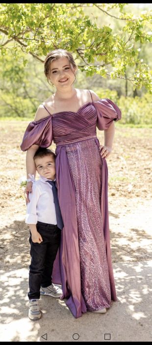 Официална рокляя