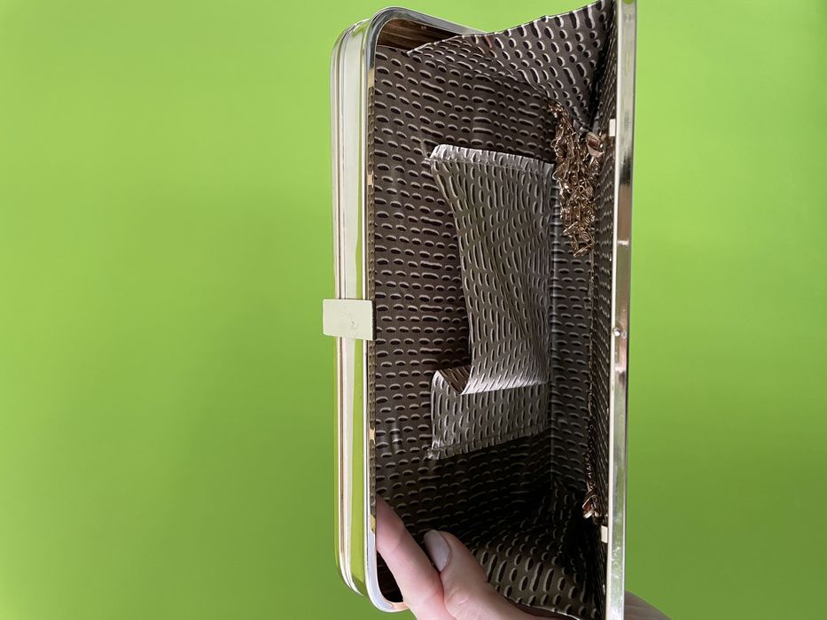 Официална дамска чантичка