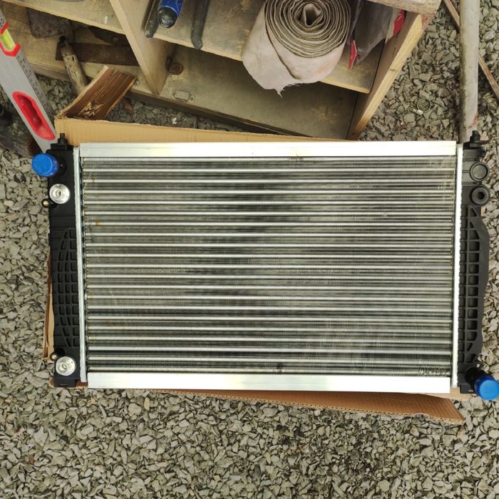 Радиатор основной,ауди а6,с5