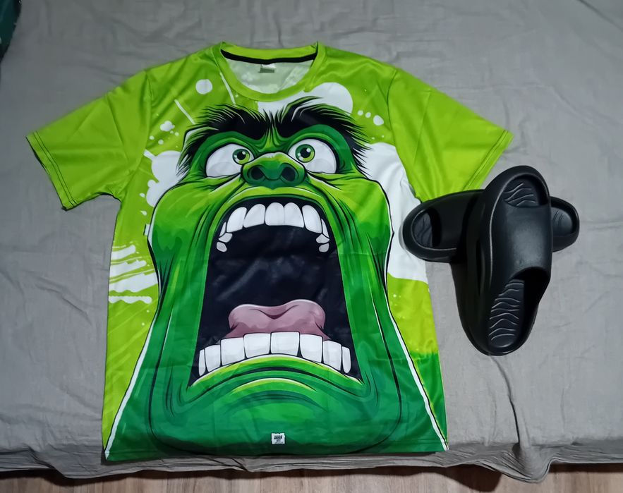 Карикатурна тениска в комплект с чехли