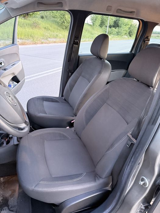 Dacia Lodgy 1. 2 TCe Laurate