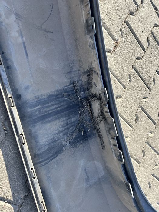 Продам задний бампер hyundai accent