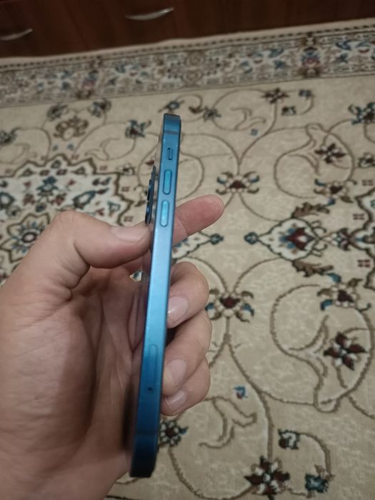 Продам Iphone 12  128gb 5G