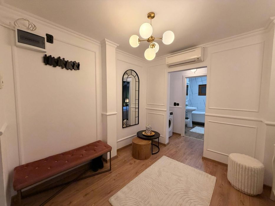 Apartament premium  54mp ,etaj 1 in zona liceului Pedagogic