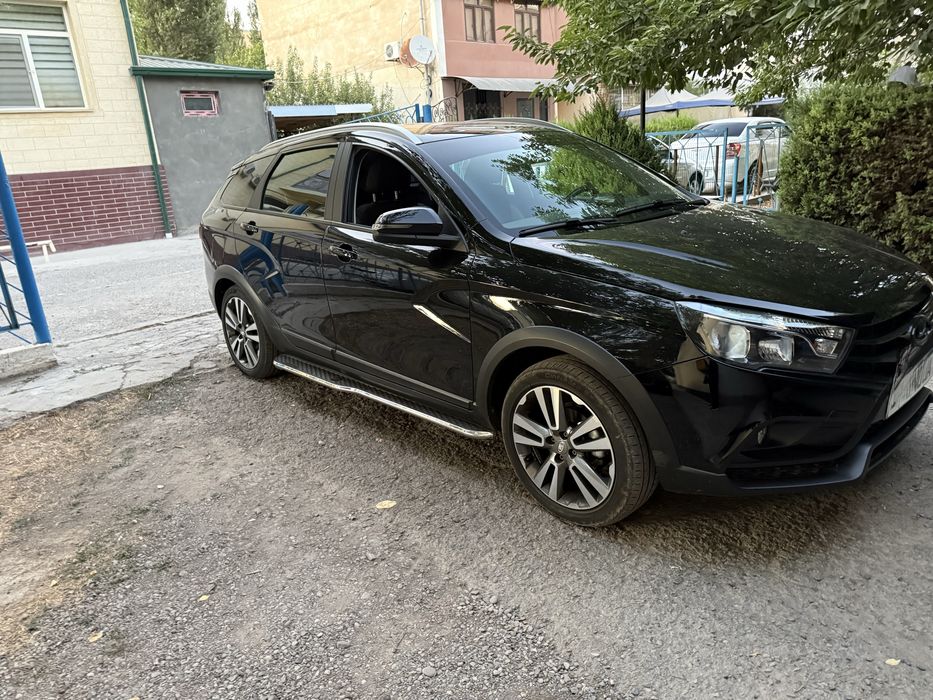Продаетсая Lada Vesta Cross