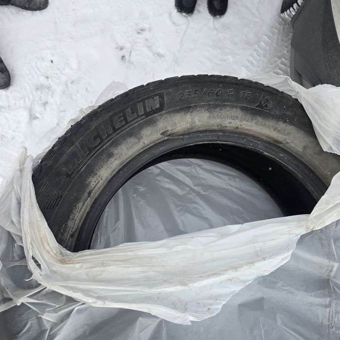 Резина зимнея на 18