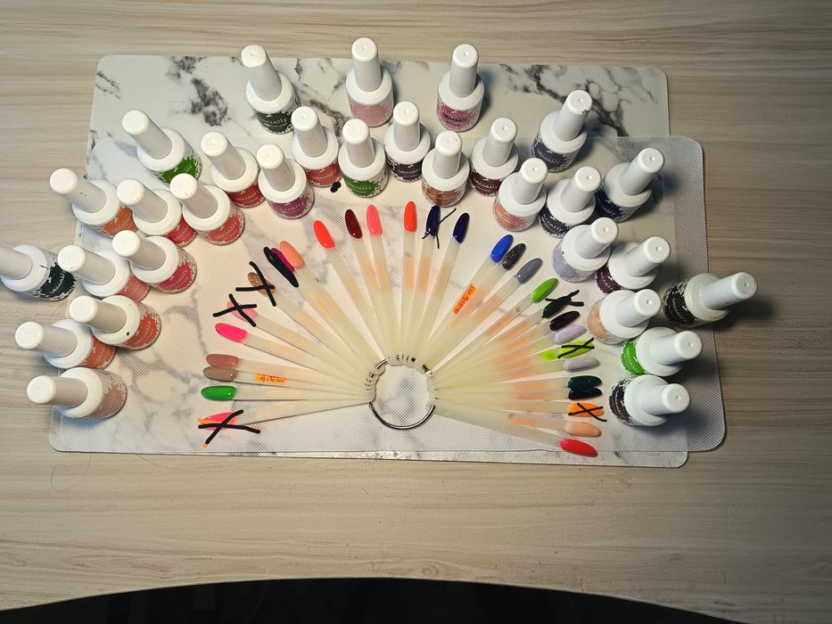 Гел лакове Сикретли