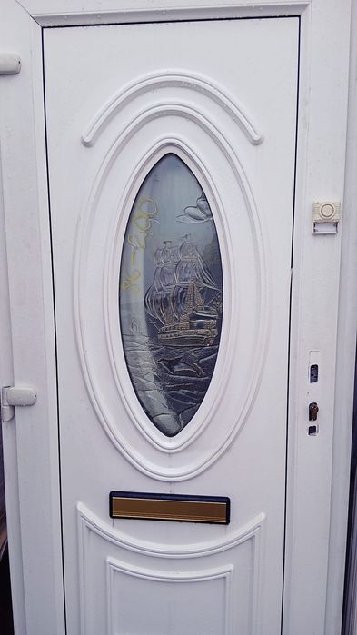 uși de intrare ranforsate