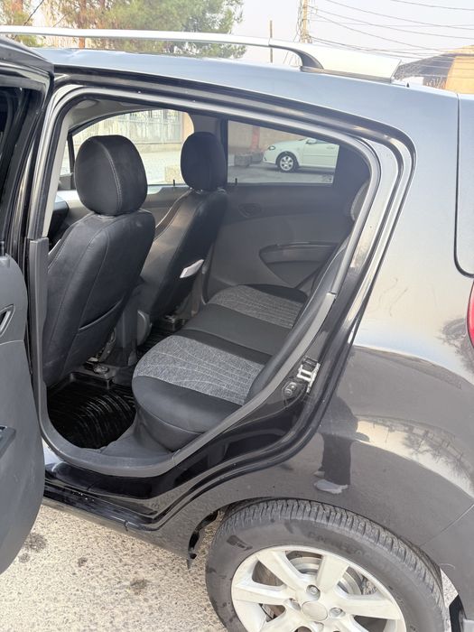 Продаётся спарк 3 позиция