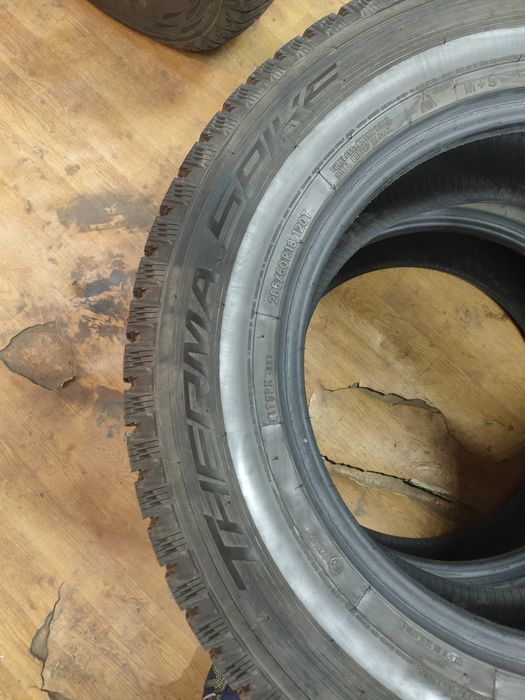 Продам зимнию резину