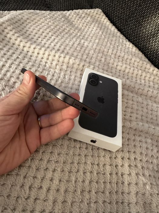 Iphone  17 nou, 256 gb