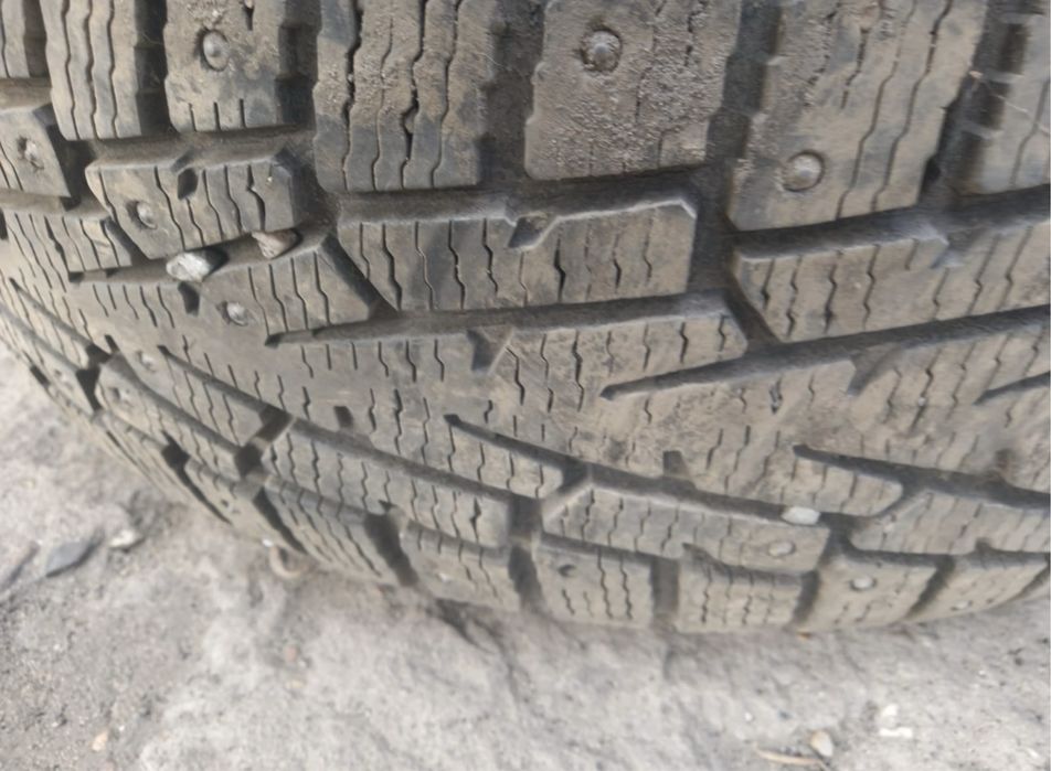 Продам зимный резина