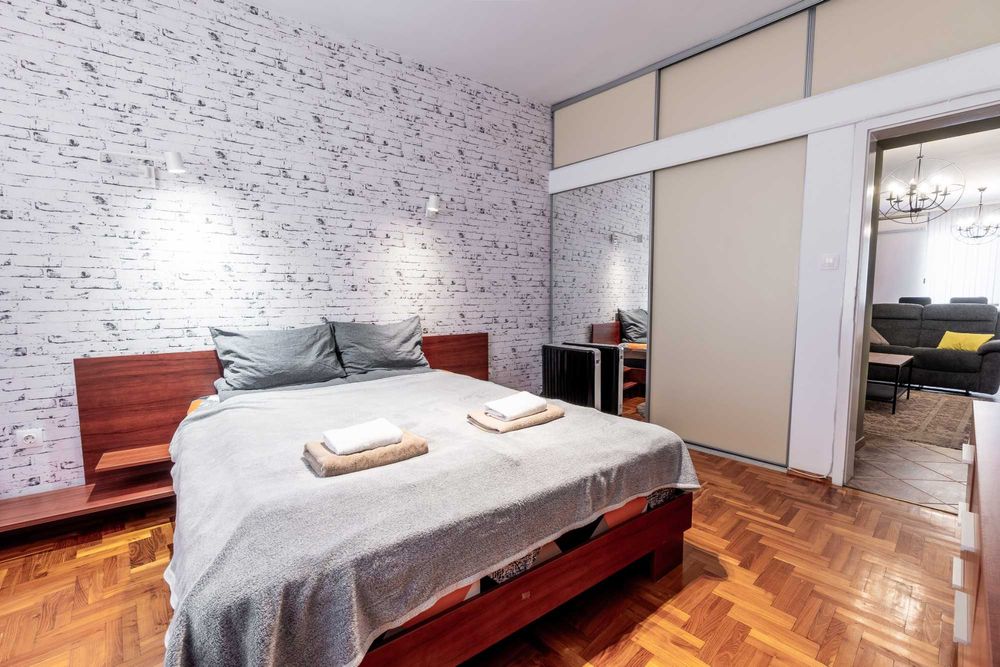 Нощувки - National Palace 2BR