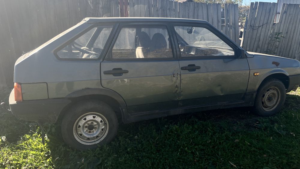 Автомобил Ваз 2109