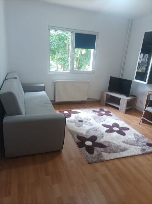 Închiriez garsoniera confort 1, Rămurele, Tudor, etaj 1, lângă strada  Livezeni, UMFST!