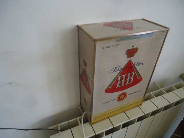 lucky strike, HB,  светеща реклама