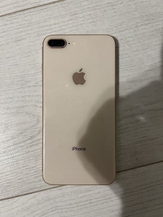 Iphone 8 plus 64гб