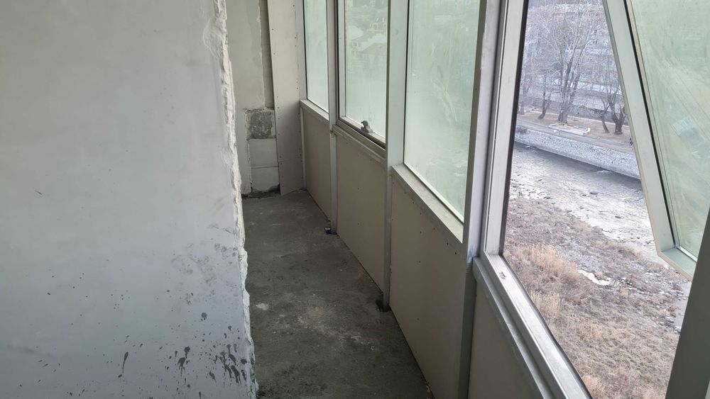 Продава се Тристаен апартамент в Асеновград - 122 кв.м за 820 €/кв.м - Снимка #13