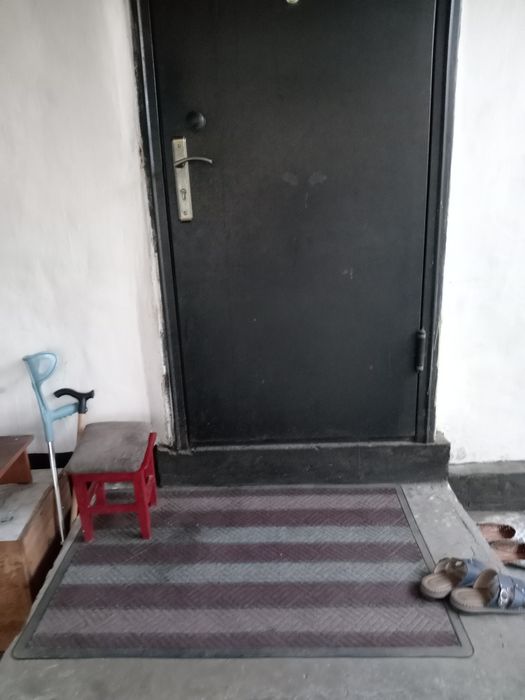 Продаю пол дома.