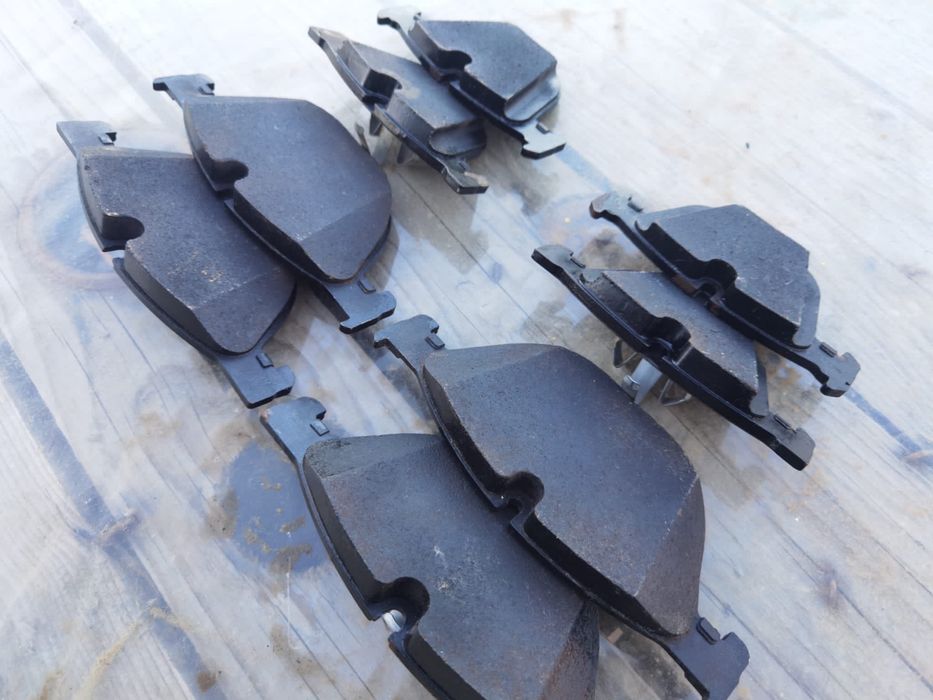 Set placute frana fata + spate originale BMW seria 5, 6 ,7, Noi