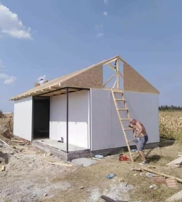 Containere sau căsuțe de locuit la vânzare