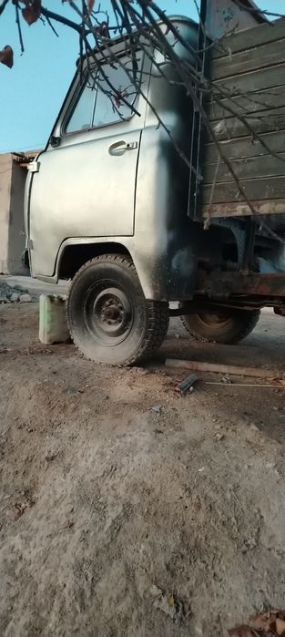 Uvaz bartavoy sotiladi