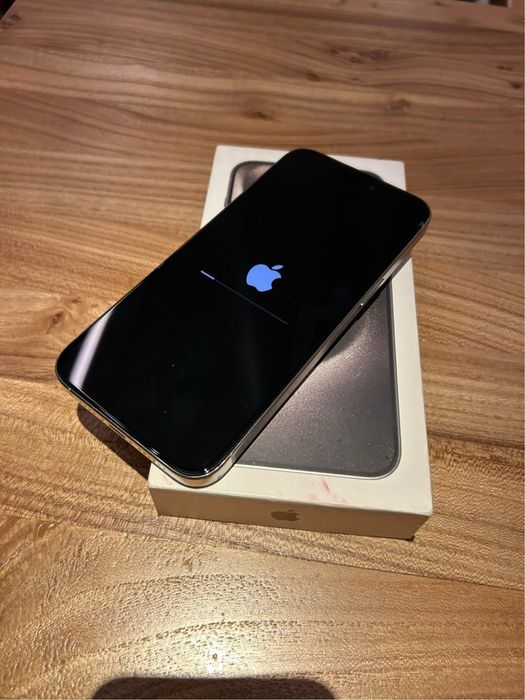 Iphone 15 pro max 83 % 512 Гб