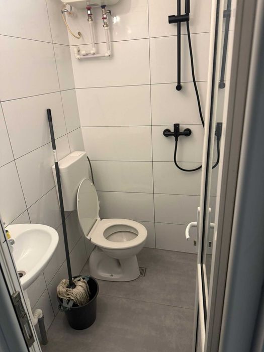 Inchiriez Garsoniera Confort 3