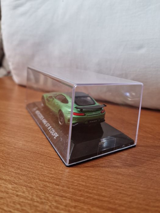 Mercedes AMG GT R COUPE 1:43