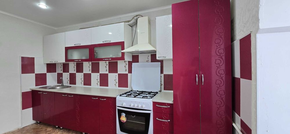 1 ком кв, 12 мкр 12 млн