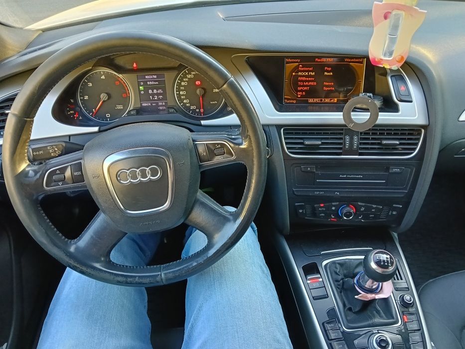 AUDI A4 Avant 2010 — imagine 5