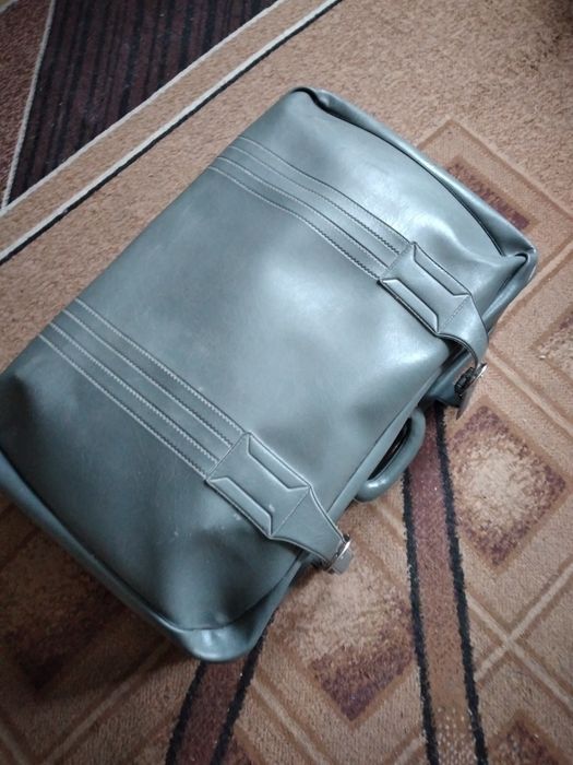 Чемодан дорожный. Чемодан-Дипломат.(Советского времени).