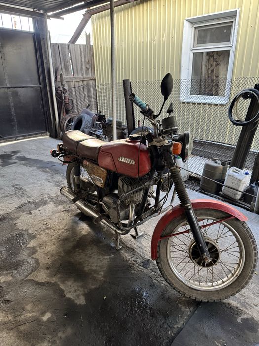 Jawa (Ява) 350 на полном ходу!