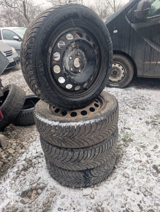 Roti iarna Volkswagen 5x112 R16 Anvelope 205 55 R16 Complete