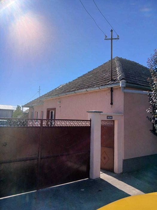 Vand casa in Varsand
