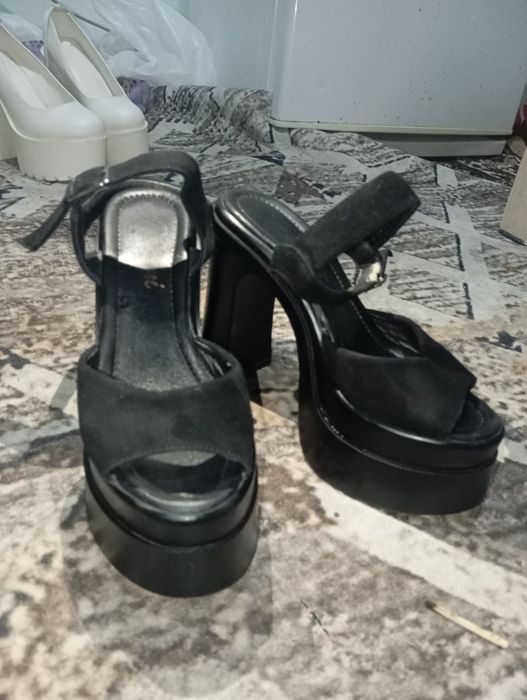 продаю каблук харошое