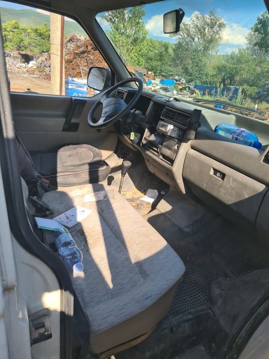 Фолксваген Т4 2.4 Volkswagen T4 2.4 на части