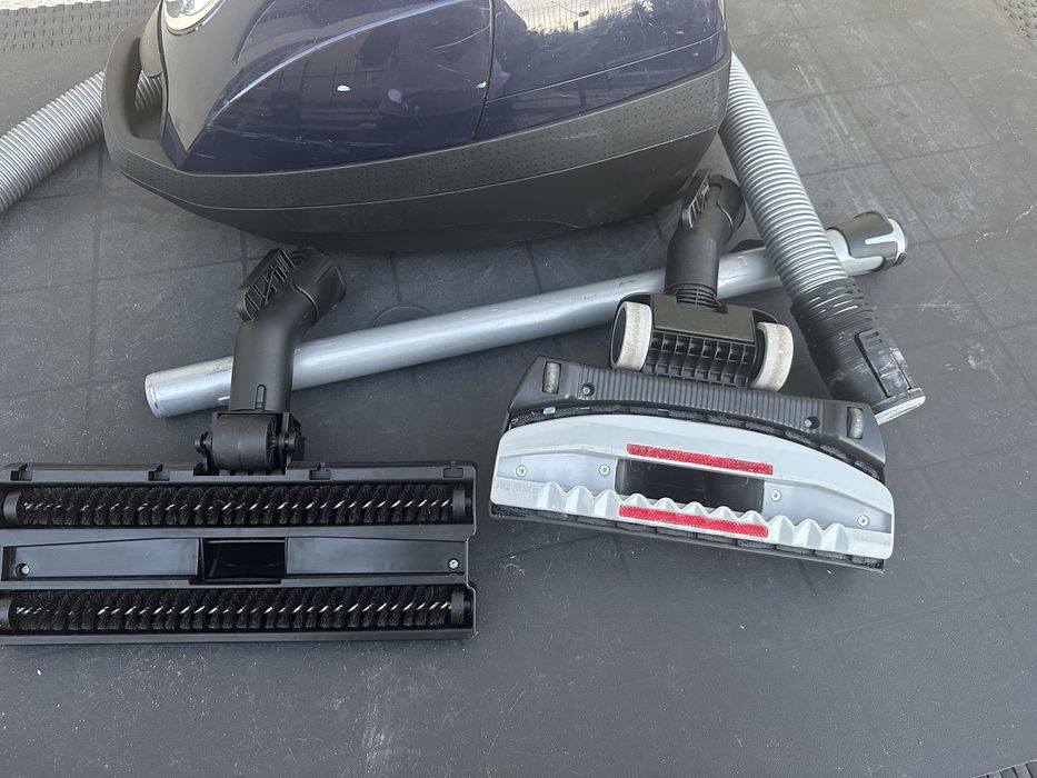 Aspirator Bosch serie 8