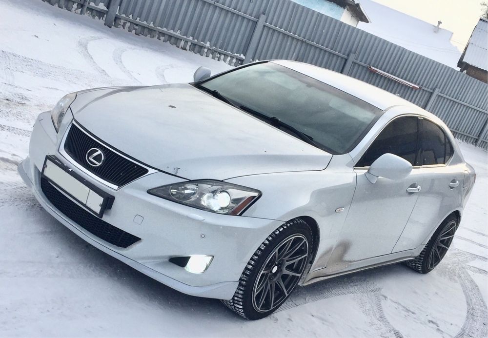 Губа передняя накладка IS350 lexus
