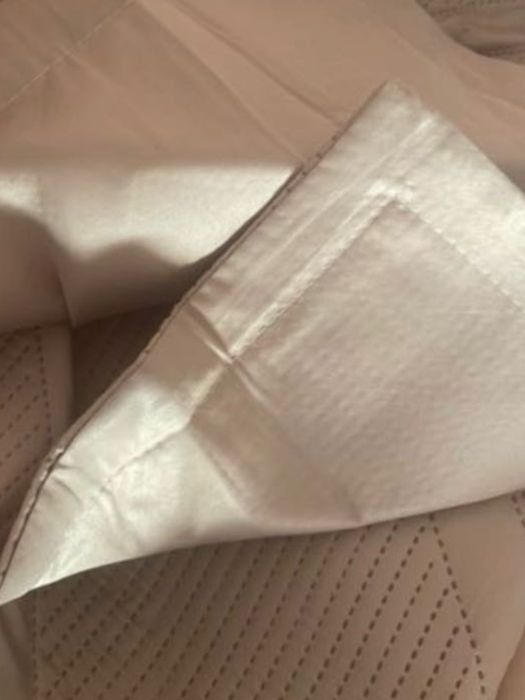 Продам новое покрывало