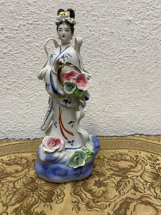 Японска фигура от порцелан