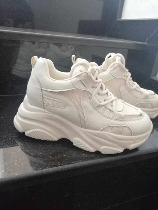 Маратонки 37 номер